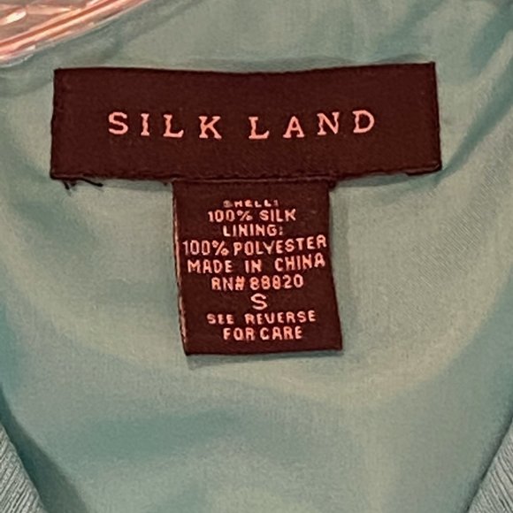 Teal Ladies Blazer -- 100% Silk - Picture 10 of 16